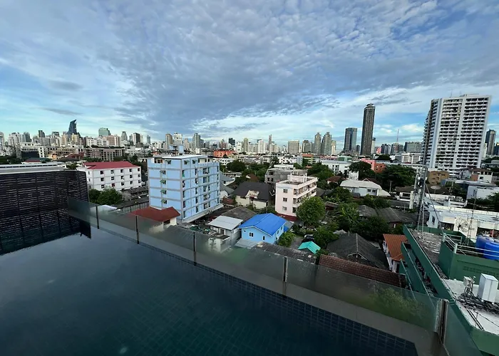 W8 Condo, Luxe 2 Bedroom Private Floor, Best Hip Central Bangkok Area, 5 Mins From Thonglo Bts Station
